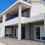 Vidal